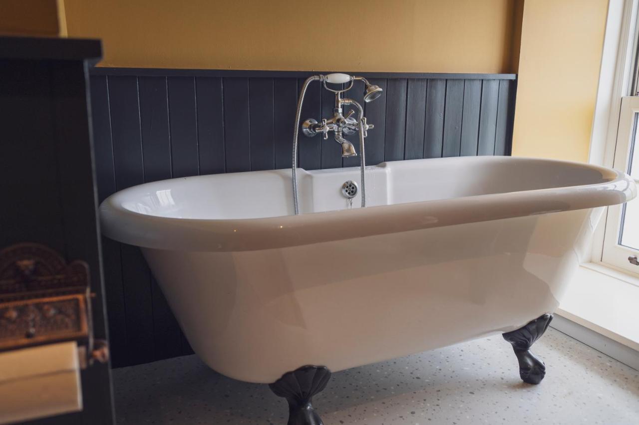 Bed and Breakfast Ullinish House Экстерьер фото